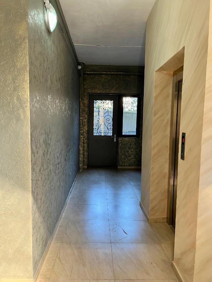 A New Apartment In The King District Kutaisi Exteriör bild