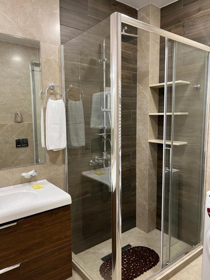 A New Apartment In The King District Kutaisi Exteriör bild